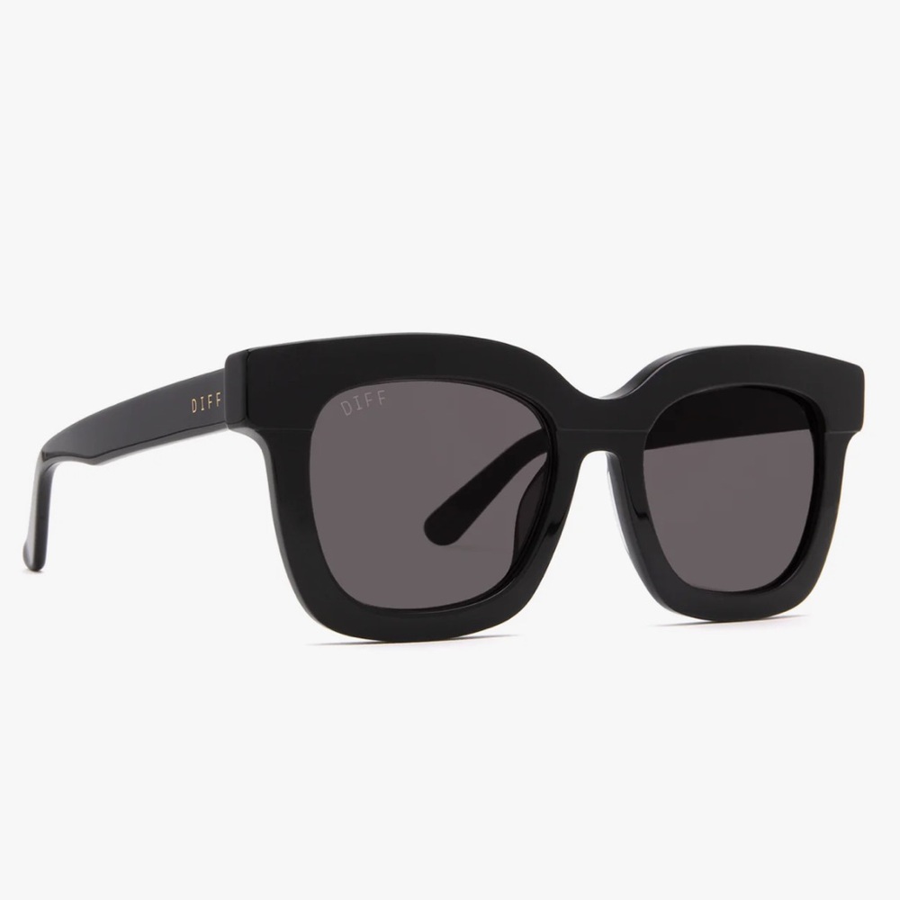 Diff Carson XS Sunglasses | Black Dark Smoke | Polarized